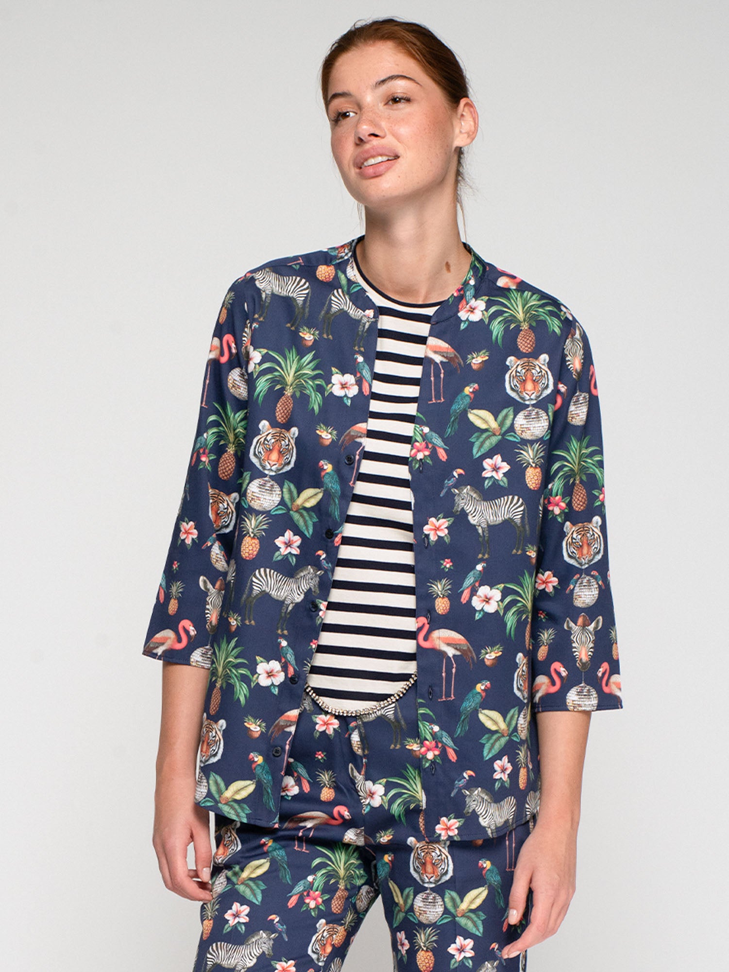 CAMISA ESTAMPADO SELVA FONDO MARINO