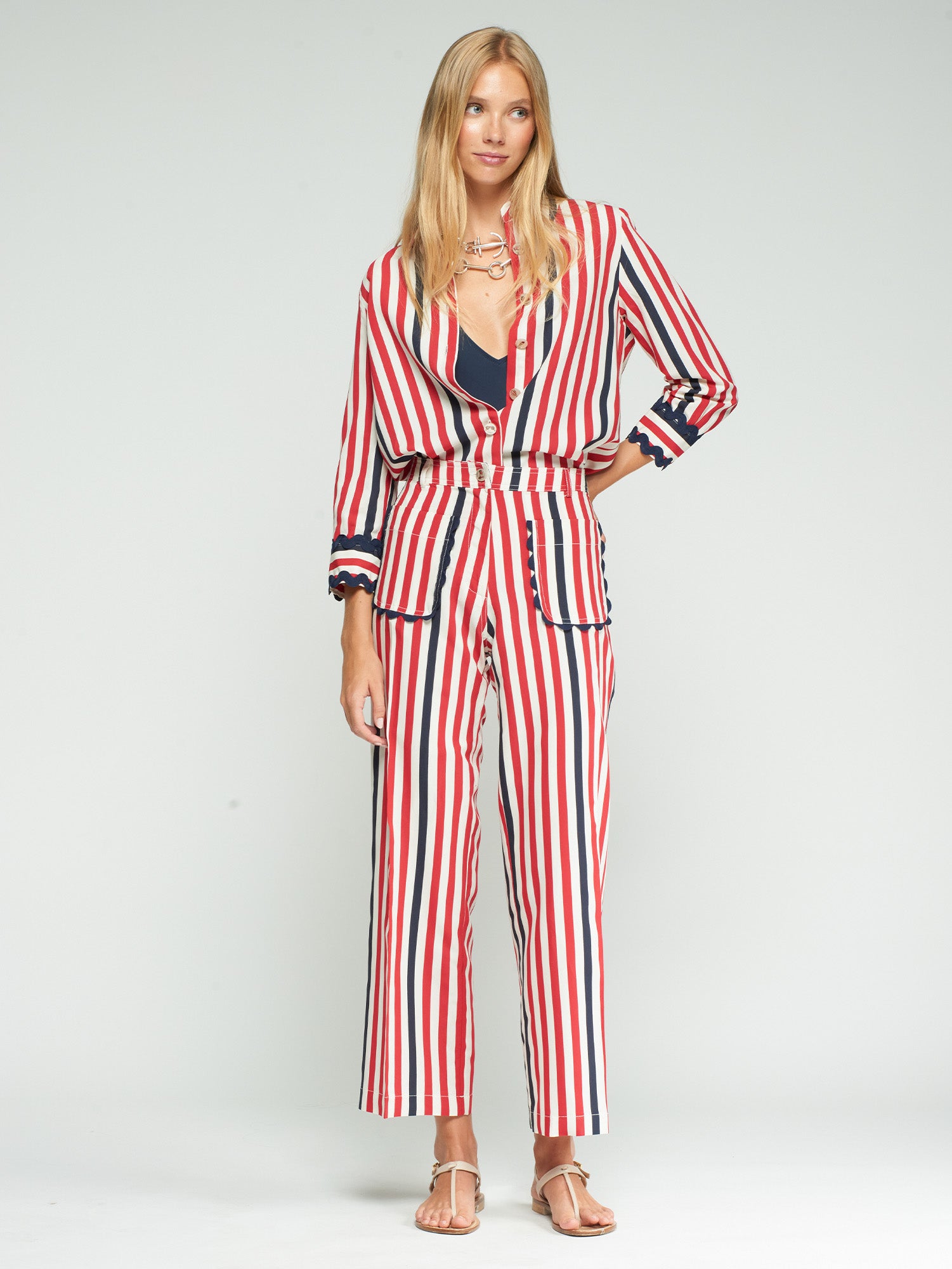 PANTALÓN MARINERO A RAYAS BOLSILLOS DECORADOS