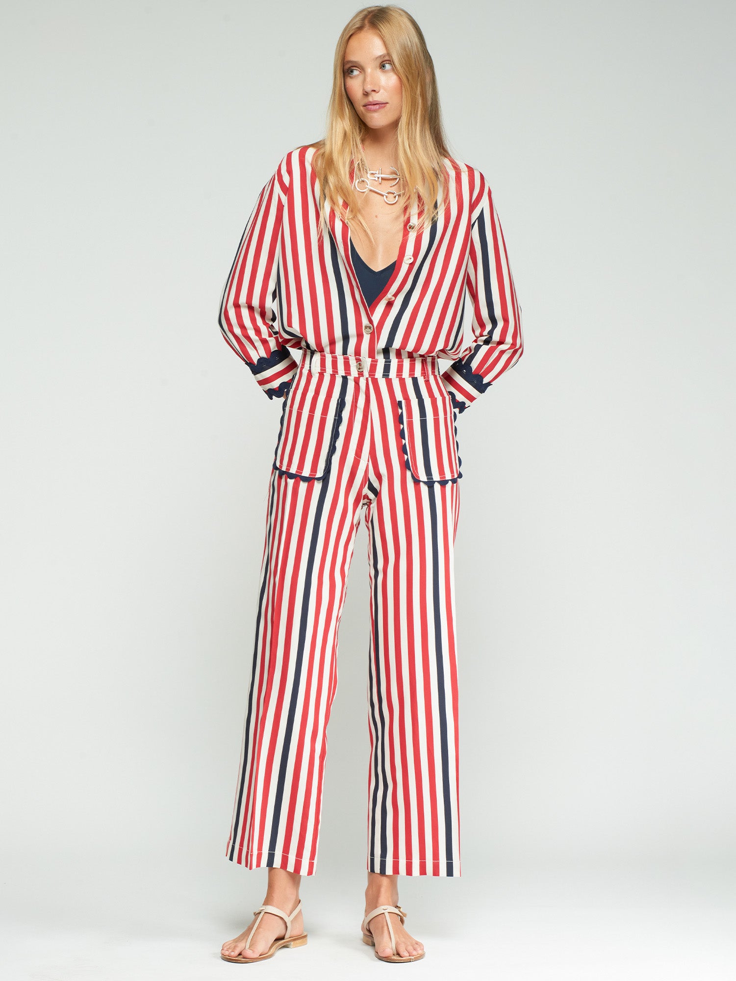 PANTALÓN MARINERO A RAYAS BOLSILLOS DECORADOS