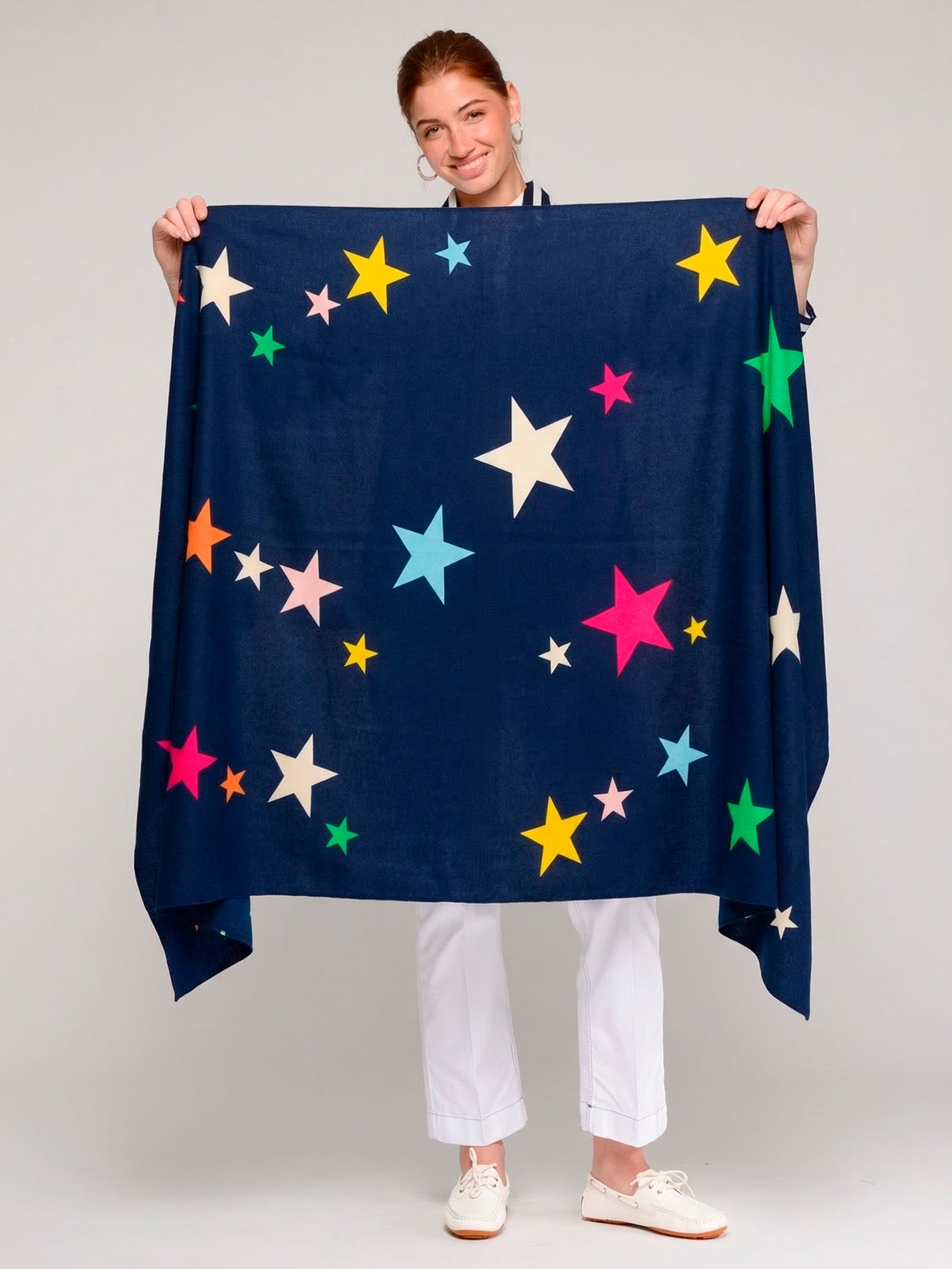 FULAR MARINO ESTRELLAS MULTICOLOR